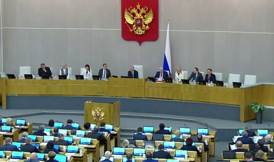 Володин призвал защитить население от чрезмерного роста коммунальных тарифов